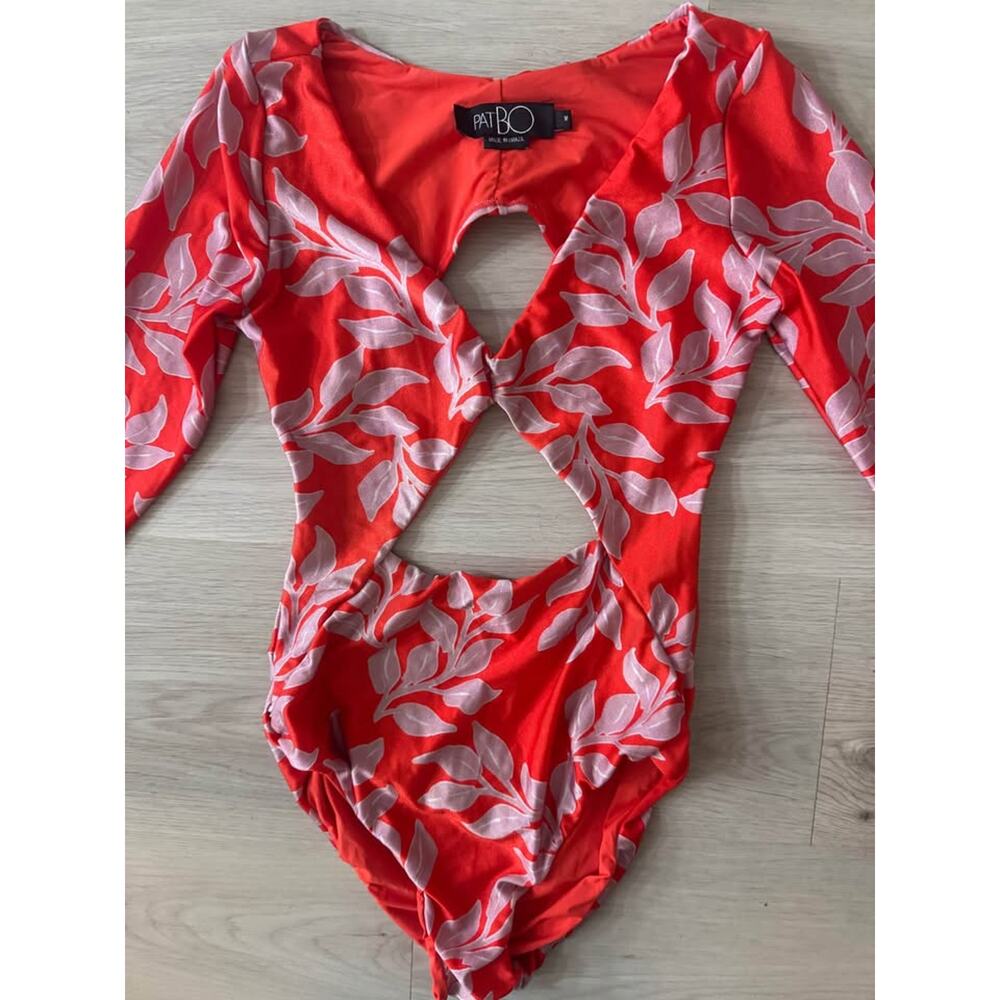 PatBo Women’s Medium Red Floral Cutout Long Sleeve One Piece Swimsuit - Picture 3 of 10